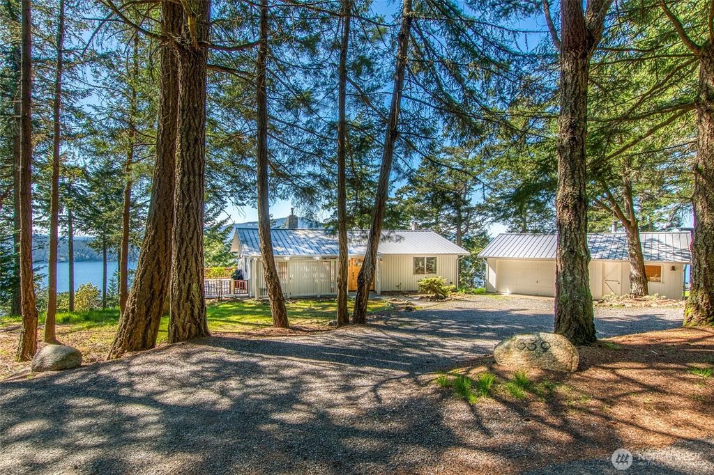 Photo of 339 Highlands Drive, Orcas Island, WA 98245 (MLS # 2484902)