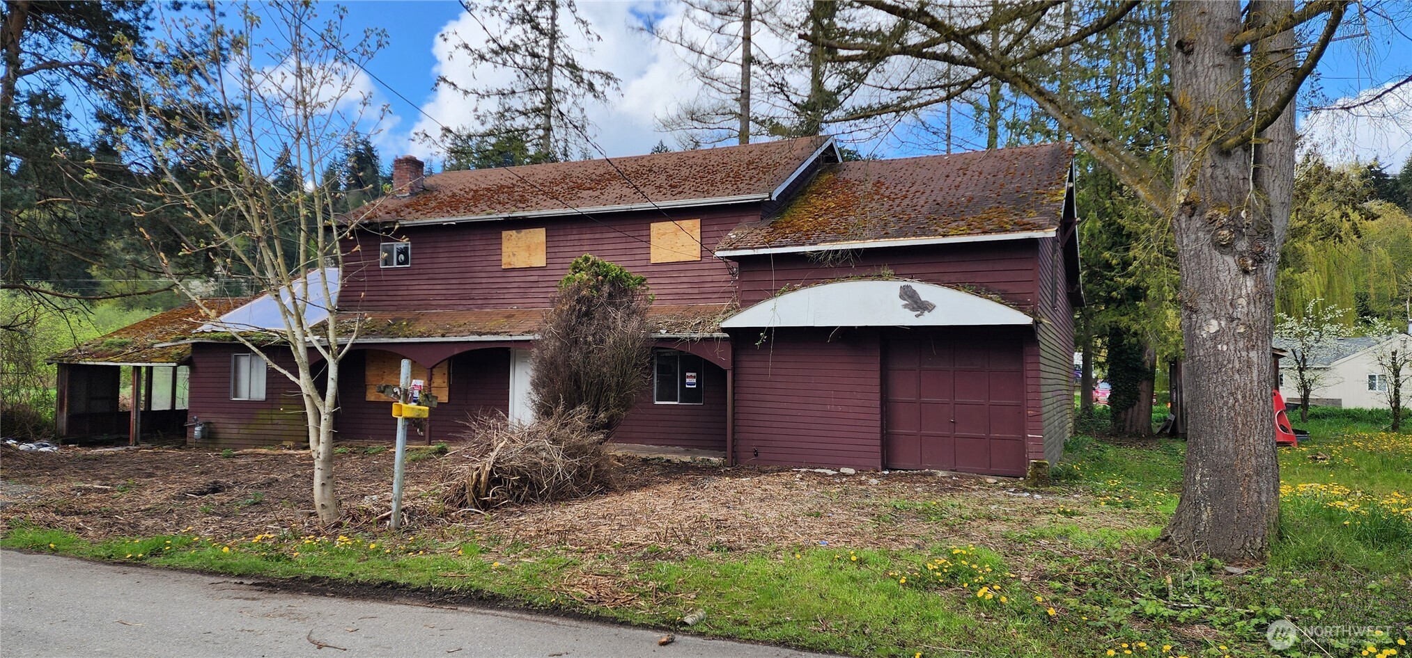 310 Seattle Boulevard S