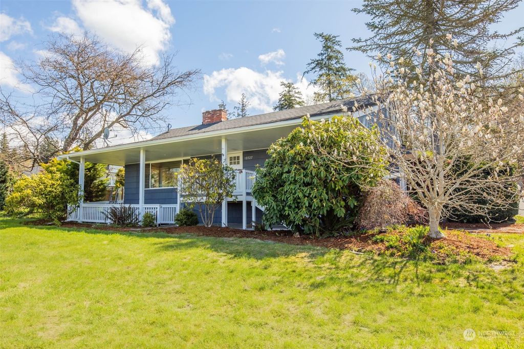 Photo of 18727 98th Avenue NW, Stanwood, WA 98292 (MLS # 2060296)