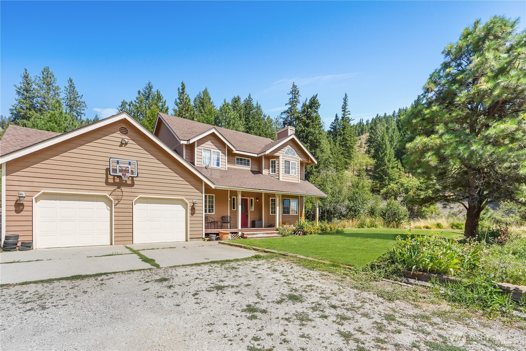 Leavenworth, Washington 98826, United States, 3 Bedrooms Bedrooms, ,3 BathroomsBathrooms,Residential,Active,189981