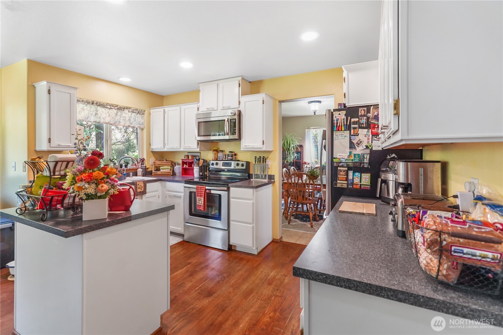 Leavenworth, Washington 98826, United States, 3 Bedrooms Bedrooms, ,3 BathroomsBathrooms,Residential,Active,189981