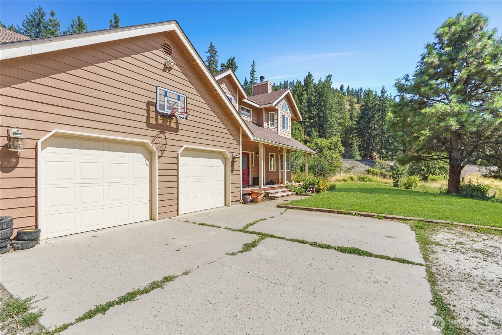 Leavenworth, Washington 98826, United States, 3 Bedrooms Bedrooms, ,3 BathroomsBathrooms,Residential,Active,189981