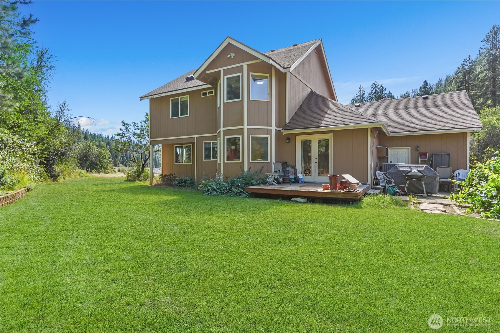 Leavenworth, Washington 98826, United States, 3 Bedrooms Bedrooms, ,3 BathroomsBathrooms,Residential,Active,189981