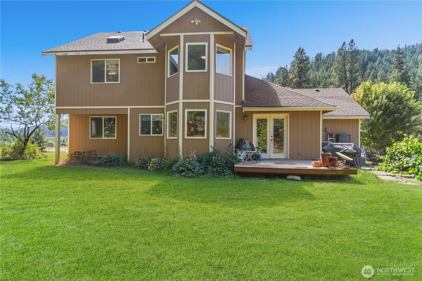 Leavenworth, Washington 98826, United States, 3 Bedrooms Bedrooms, ,3 BathroomsBathrooms,Residential,Active,189981