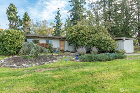 Photo of 3572 Francis Road, Mount Vernon, WA 98273 (MLS # 2447342)