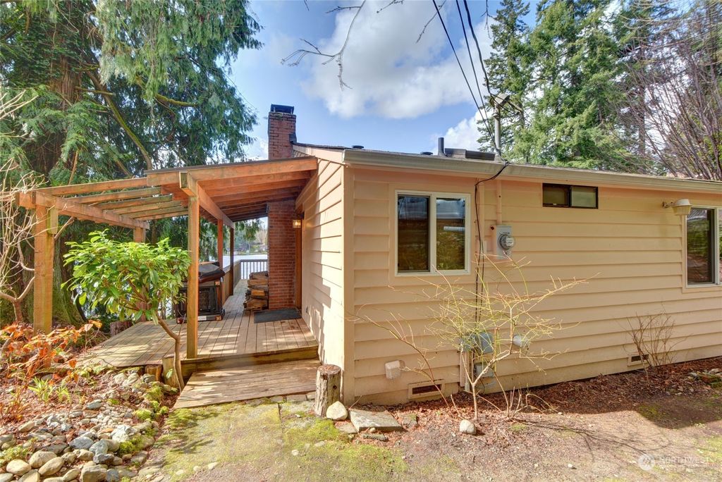 Photo of 5300 E Lk Bosworth Drive, Snohomish, WA 98290 (MLS # 2036770)