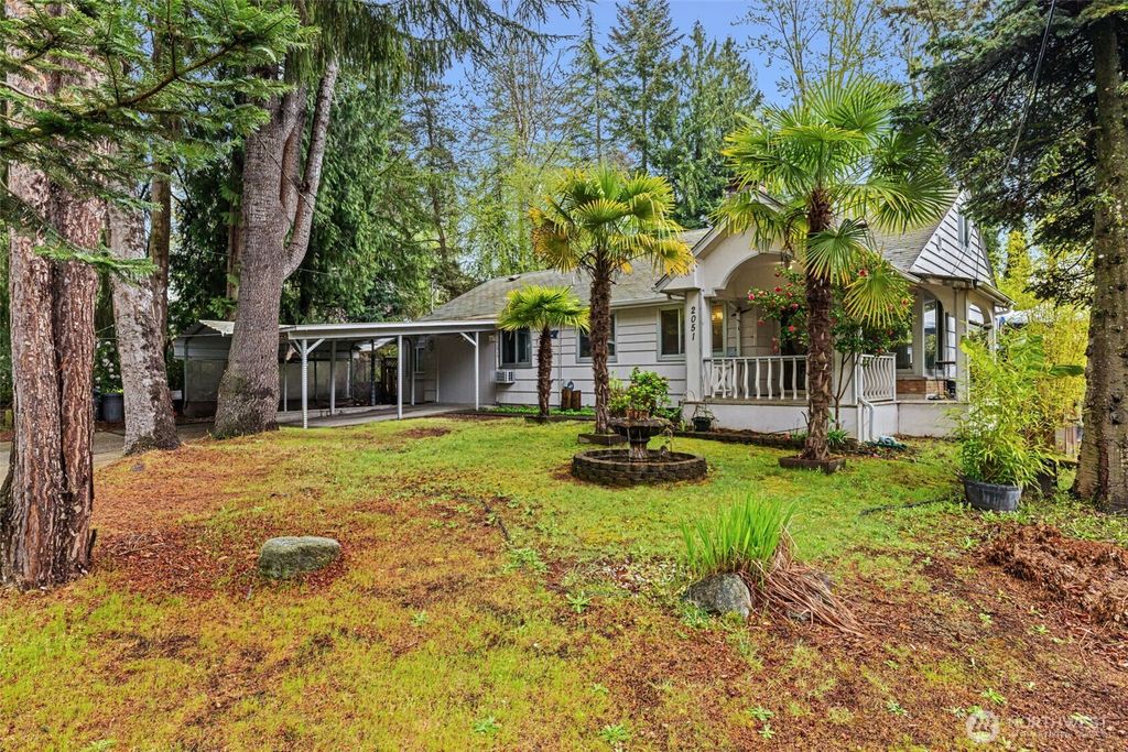Photo of 2051 S 223rd Street, Des Moines, WA 98198 (MLS # 2517012)