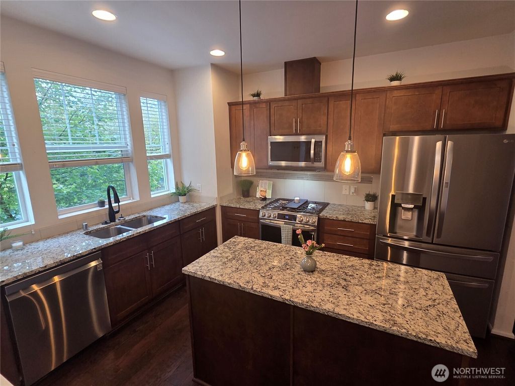 Photo of 11004 20th Drive SE, Everett, WA 98208 (MLS # 2406767)