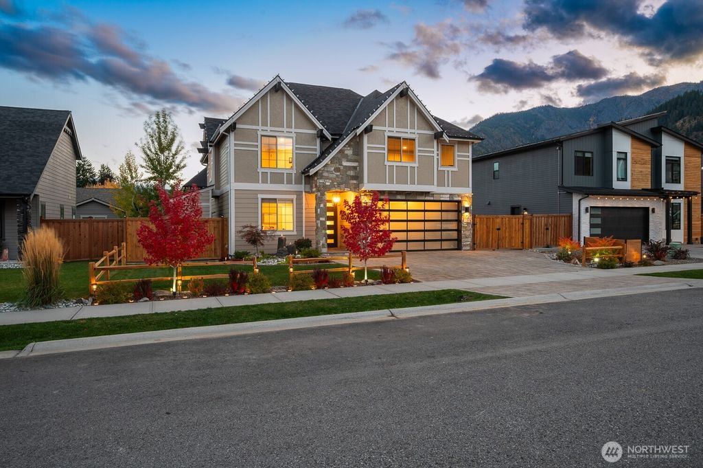 Photo of 311 Pinegrass St St, Leavenworth, WA 98826 (MLS # 2509962)