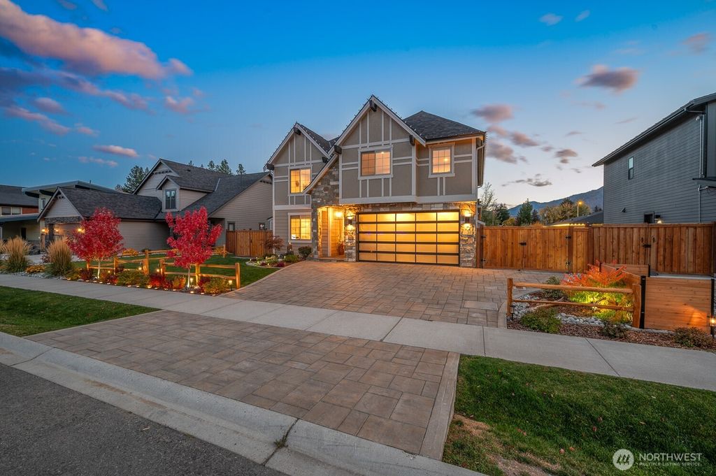 Photo of 311 Pinegrass St St, Leavenworth, WA 98826 (MLS # 2509962)