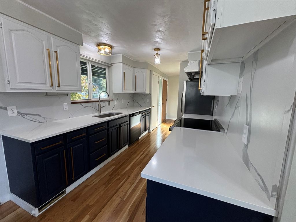 Photo of 3257 Halverson Avenue, Bremerton, WA 98310 (MLS # 2476352)