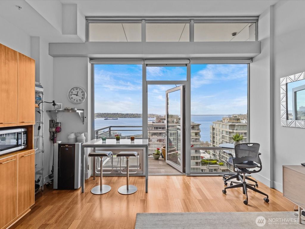 Photo of 2911 2nd Avenue #1315, Seattle, WA 98121 (MLS # 2360746)