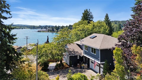 Photo of 4815 Academy Street, Bellingham, WA 98226 (MLS # 2554162)