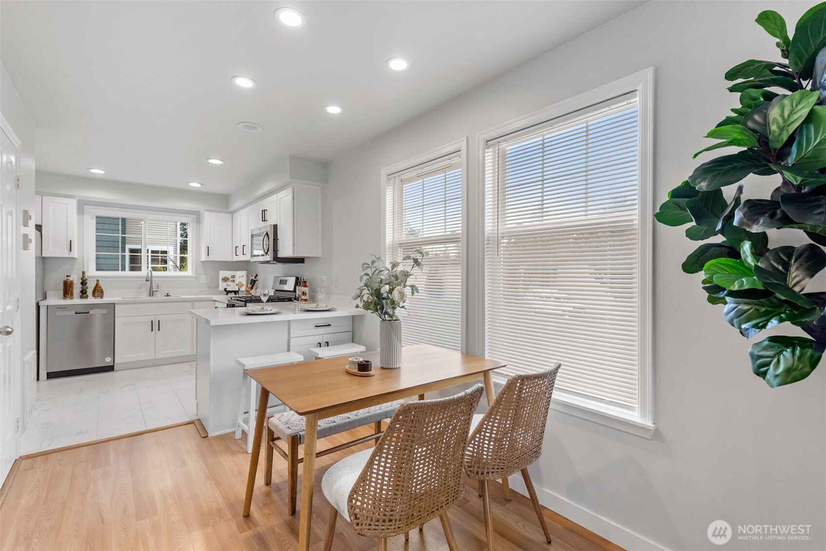 12535 27th Avenue NE