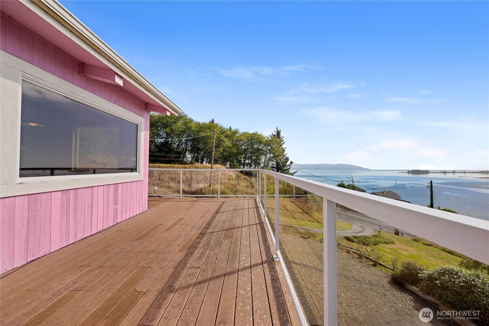 193 Robert Gray Drive SW