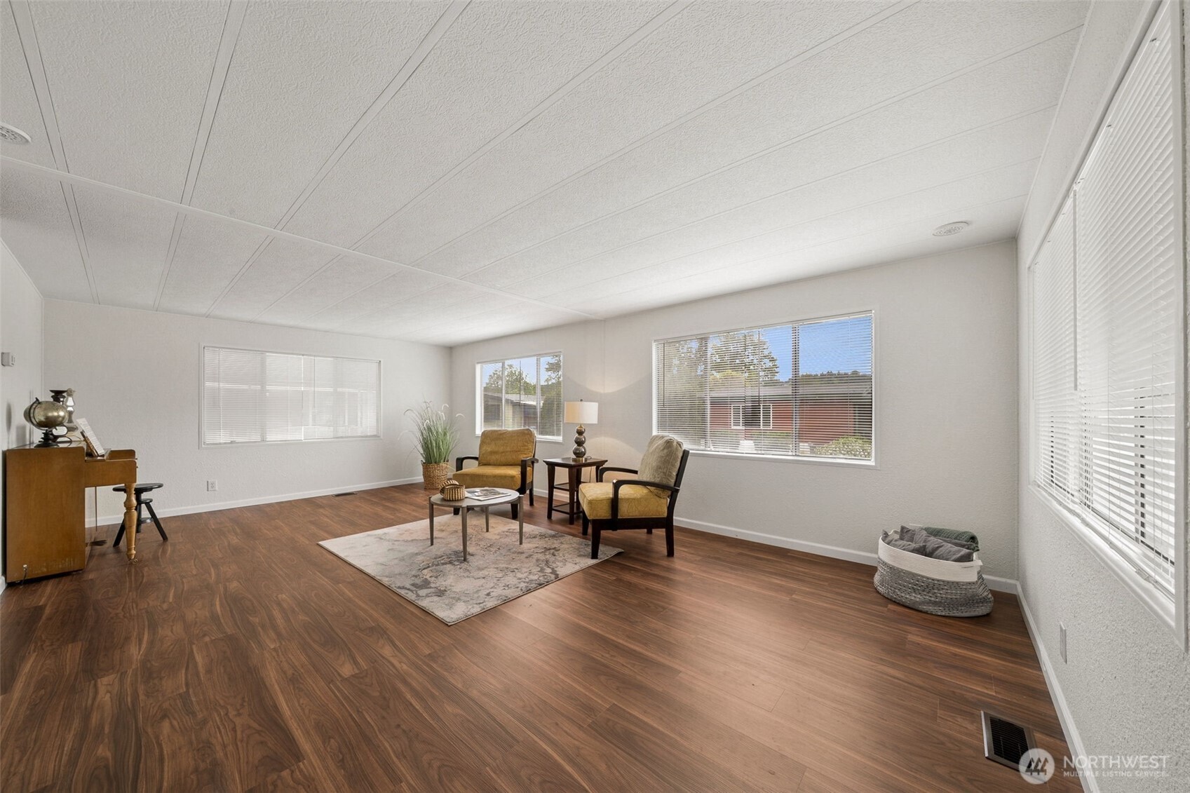 3611 I Street NE 304