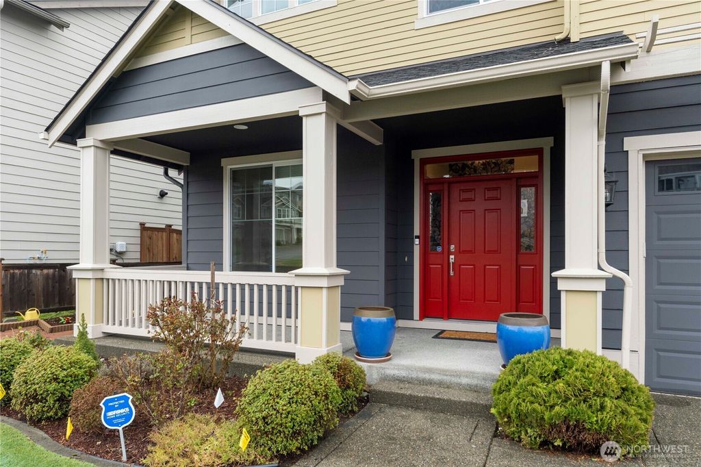 Photo of 916 SW 341st St St, Federal Way, WA 98023 (MLS # 2491893)