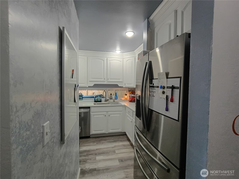1500 SW Lake Park Drive 26