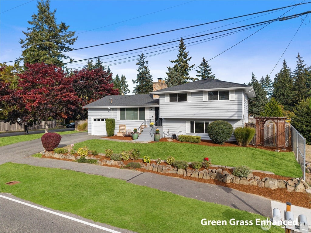 Photo of 17729 64th Avenue W, Lynnwood, WA 98037 (MLS # 2590630)