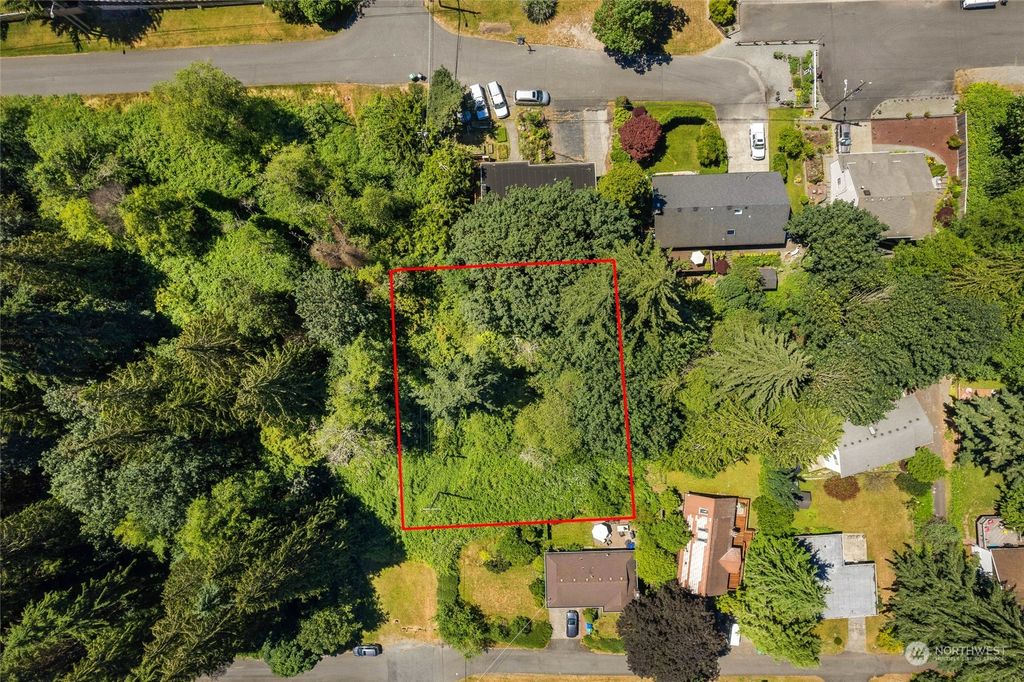 Photo of 152 XX 11th Avenue NE, Shoreline, WA 98155 (MLS # 2013172)