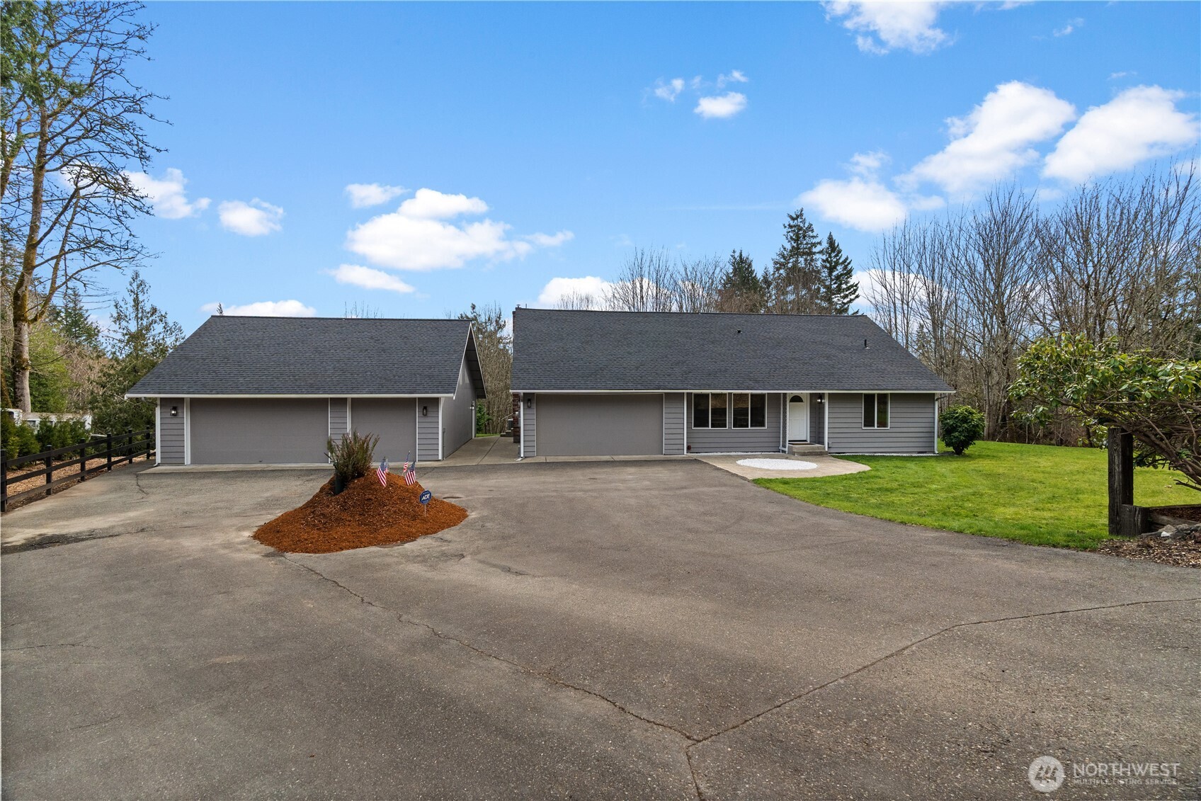 3333 Creek View Court SE