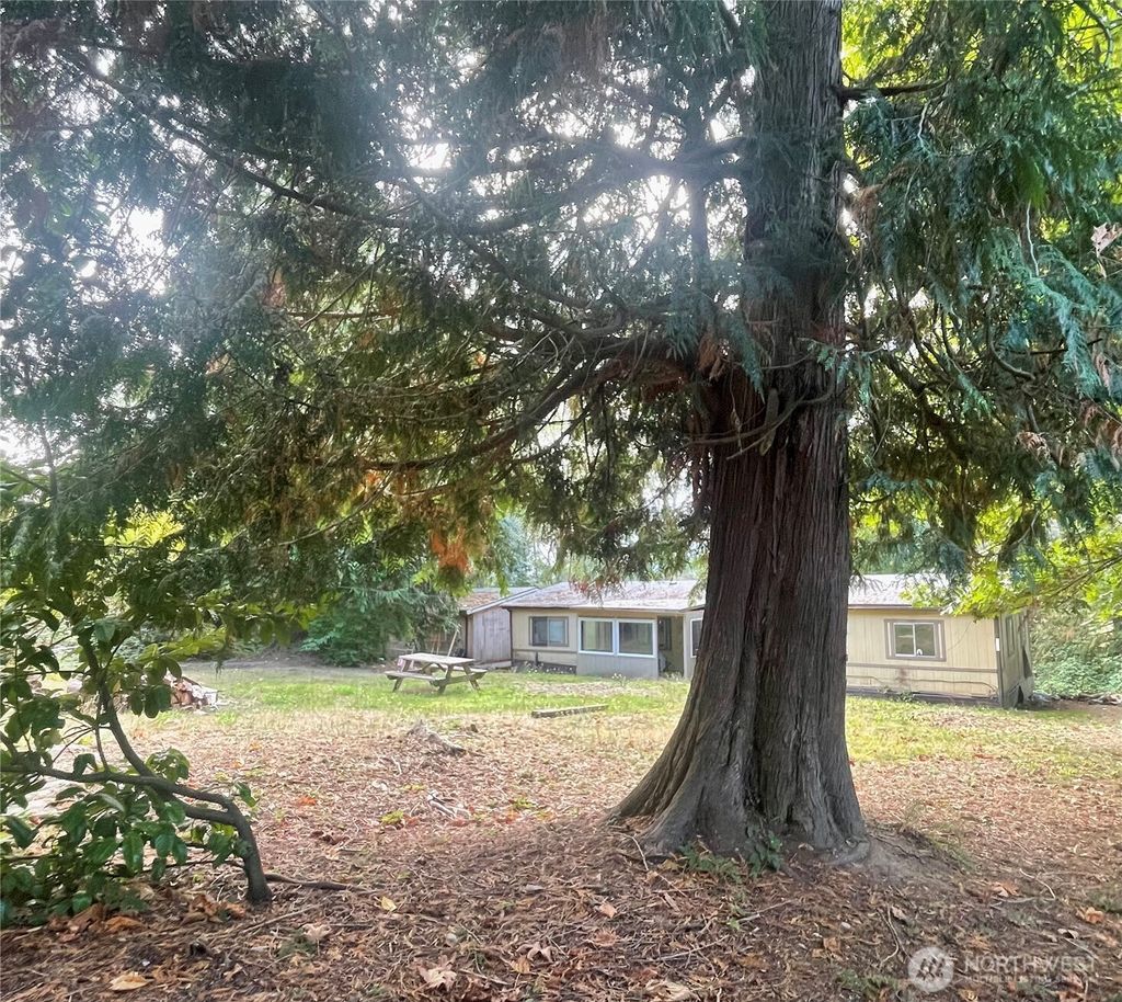 Photo of 21579 Howard Avenue NE, Kingston, WA 98346 (MLS # 2441599)