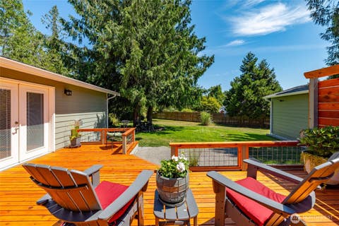 Photo of 4 Quinault Way, La Conner, WA 98257 (MLS # 2550483)