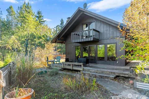 Photo of 80 N Kokanee Ridge Drive, Hoodsport, WA 98548 (MLS # 2442528)
