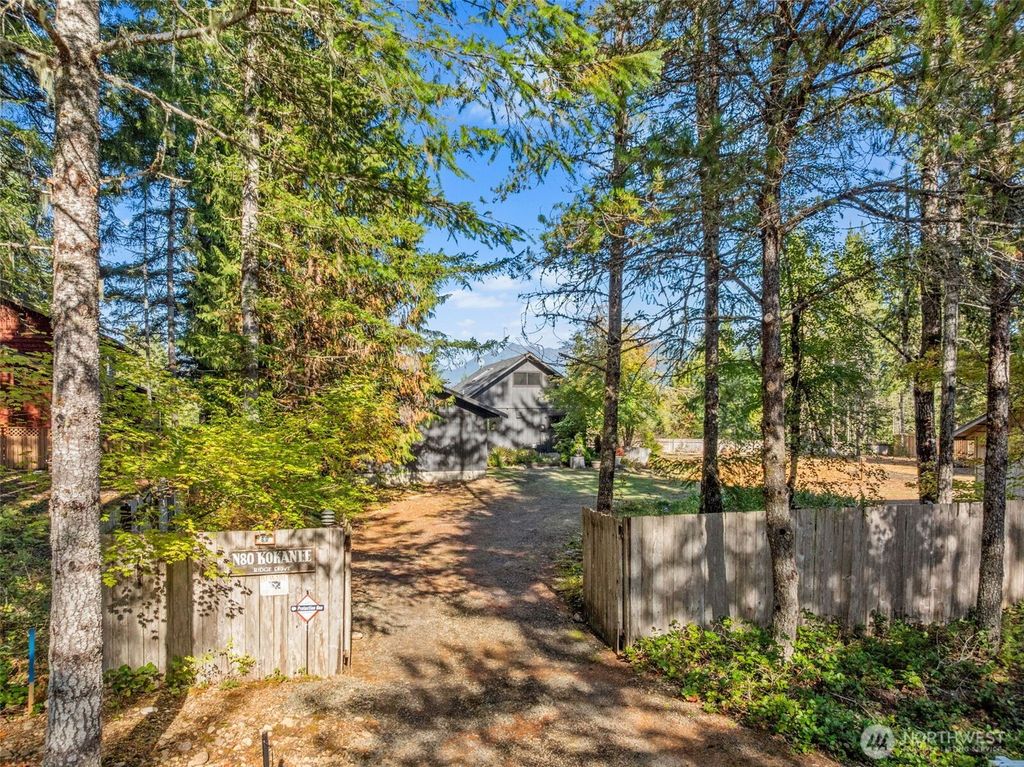 Photo of 80 N Kokanee Ridge Drive, Hoodsport, WA 98548 (MLS # 2442528)