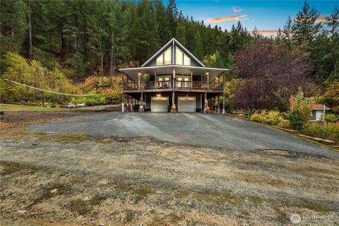 Photo of 456 Hinthorne Lane, Leavenworth, WA 98826 (MLS # 2302856)