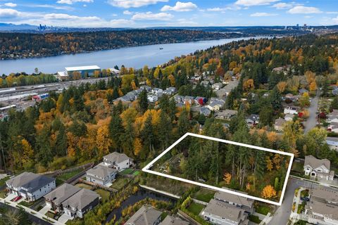 11428 SE 82nd Street Newcastle WA 98056