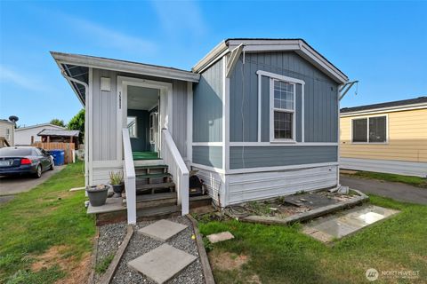 15922 54th Street Ct E Sumner WA 98390