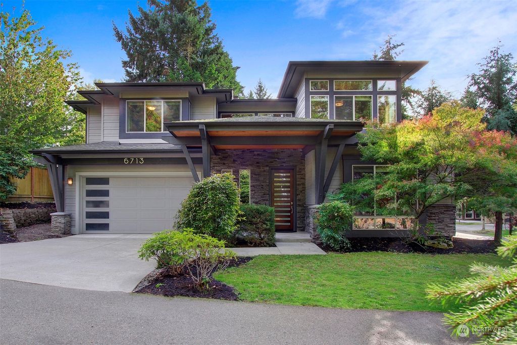 Photo of 6713 117th Avenue NE, Kirkland, WA 98033 (MLS # 2172755)