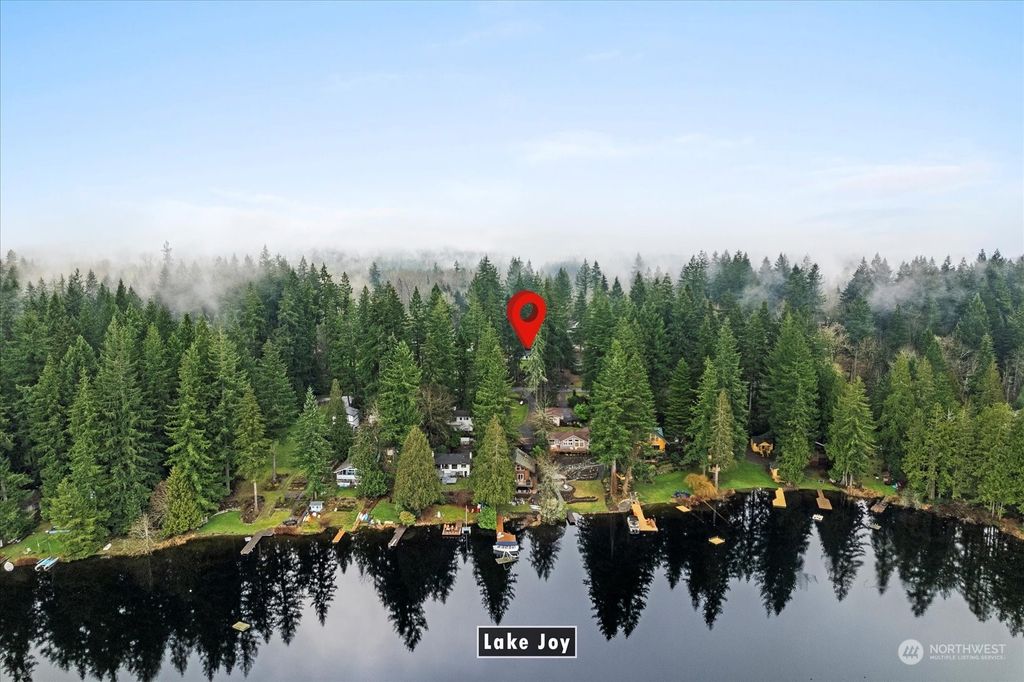 Photo of 11116 E Lake Joy Drive NE, Carnation, WA 98014 (MLS # 2321986)