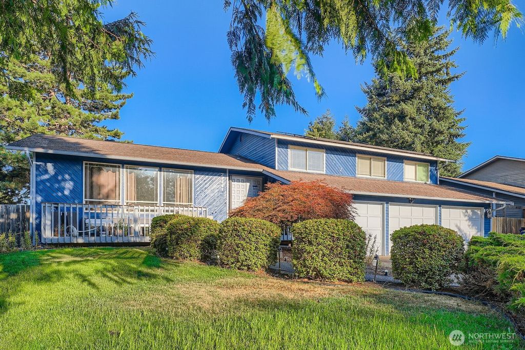 Photo of 27441 145th Avenue SE, Kent, WA 98042 (MLS # 2413867)