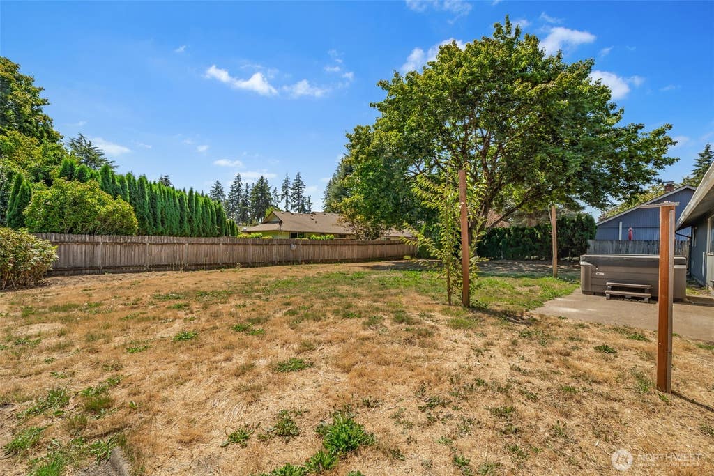 Photo of 211 NW Loan Place, Vancouver, WA 98665 (MLS # 2561595)