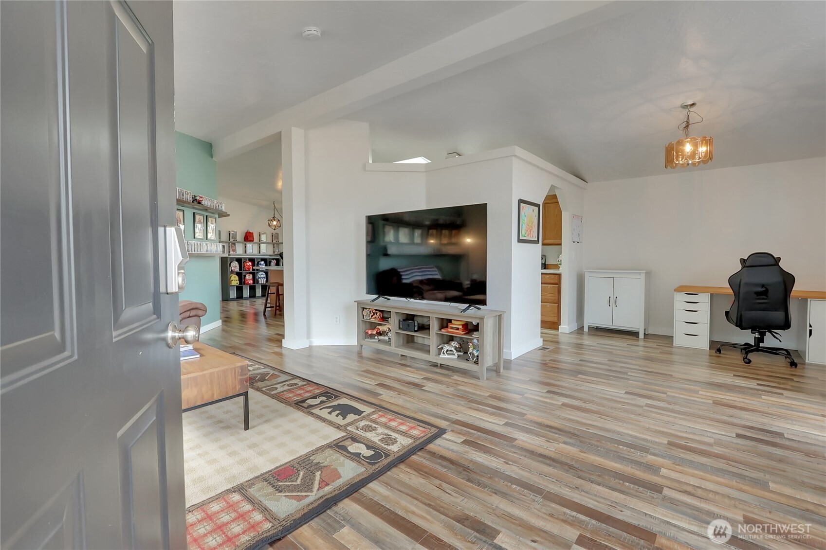 168 3rd Street