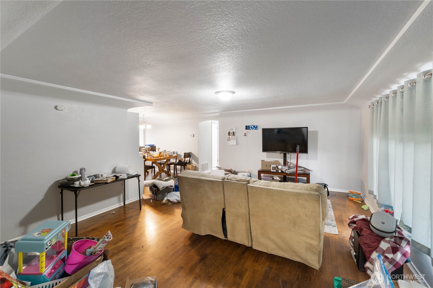713 Lafayette Street S