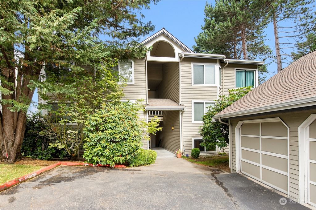 Photo of 6717 110th Avenue NE #A2, Kirkland, WA 98033 (MLS # 2272268)
