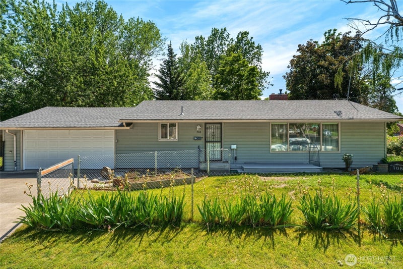 708 Alvarado Terrace