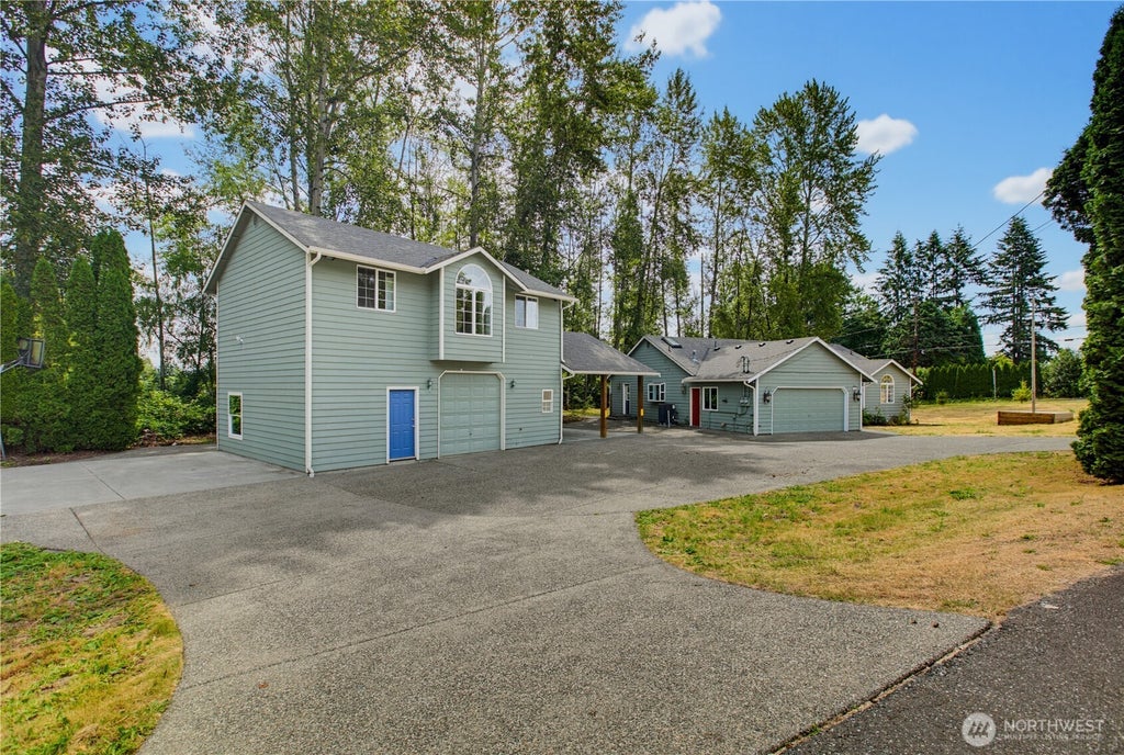 Photo of 5511 96th Drive SE, Snohomish, WA 98290 (MLS # 2549514)