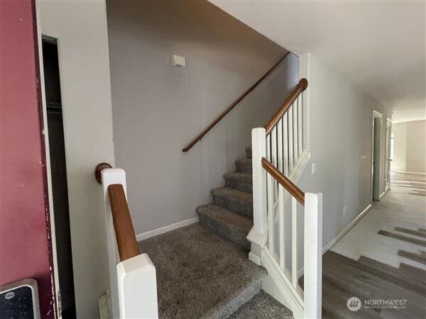 Photo of 9520 187th Street Ct E, Puyallup, WA 98375 (MLS # 2558551)