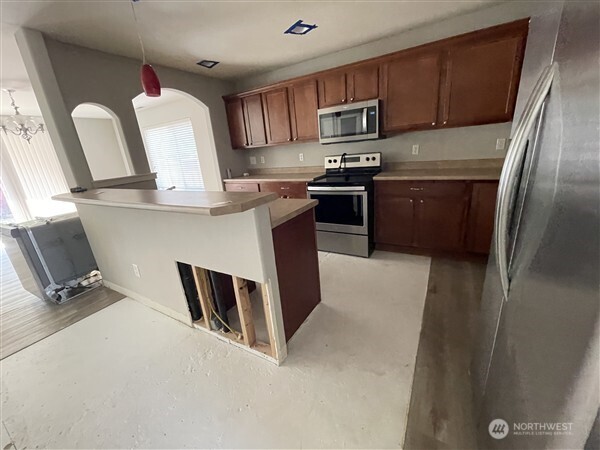9520 187th Street Ct E