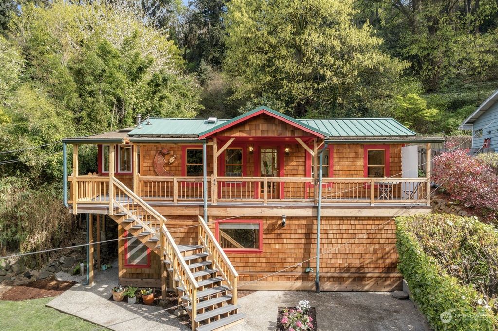 Photo of 2212 Fairmount Avenue SW, Seattle, WA 98126 (MLS # 2223134)