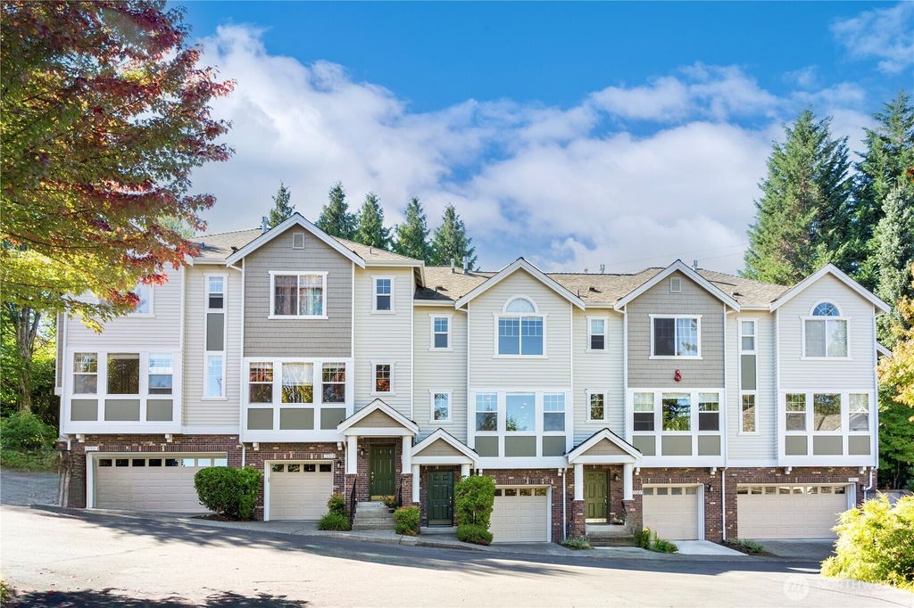 Photo of 15505 132nd Place NE, Woodinville, WA 98072 (MLS # 2347864)