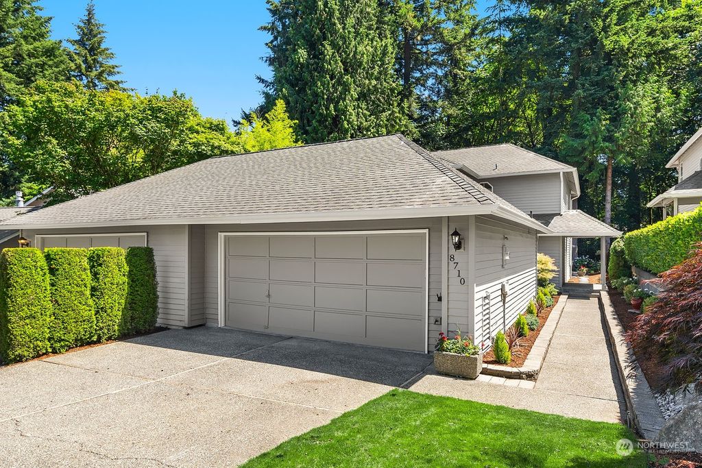 Photo of 8710 133rd Avenue NE, Redmond, WA 98052 (MLS # 2265358)