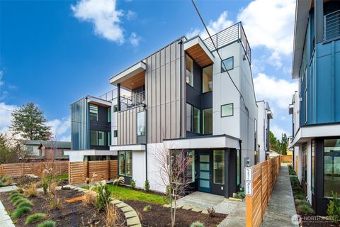 Photo of 8831 Wallingford Avenue N, Seattle, WA 98103 (MLS # 2470317)