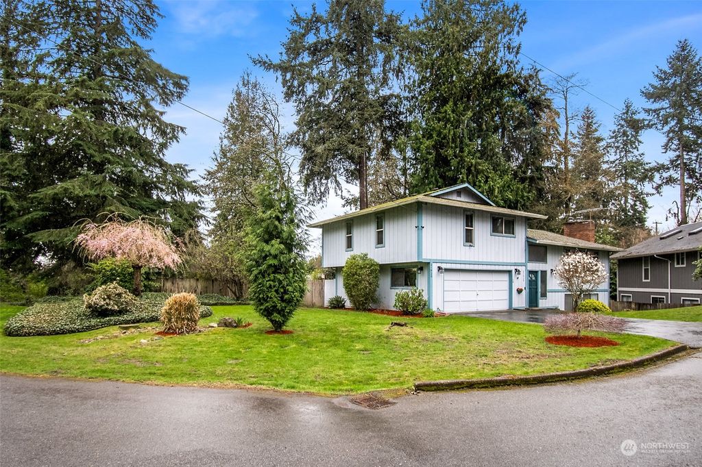 Photo of 21929 34th Avenue S, SeaTac, WA 98198 (MLS # 2208565)