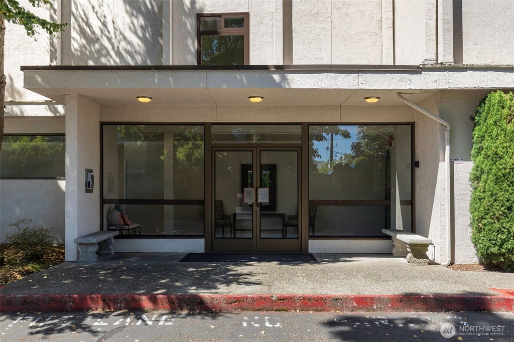 Photo of 10129 Main Street #306, Bellevue, WA 98004 (MLS # 2584227)
