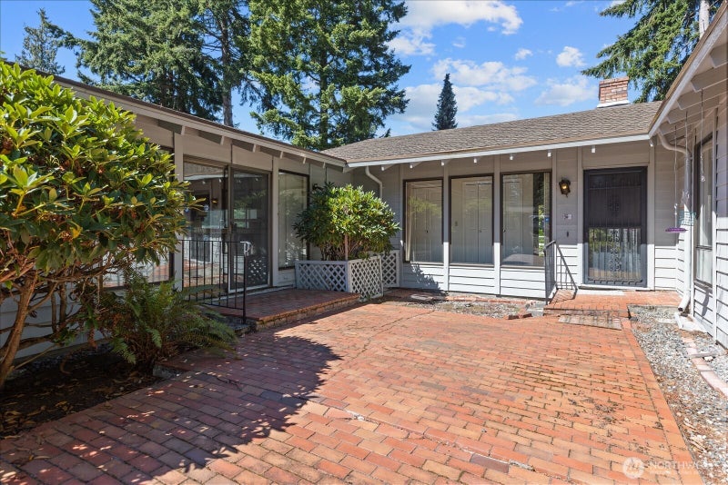 9113 186th Place SW
